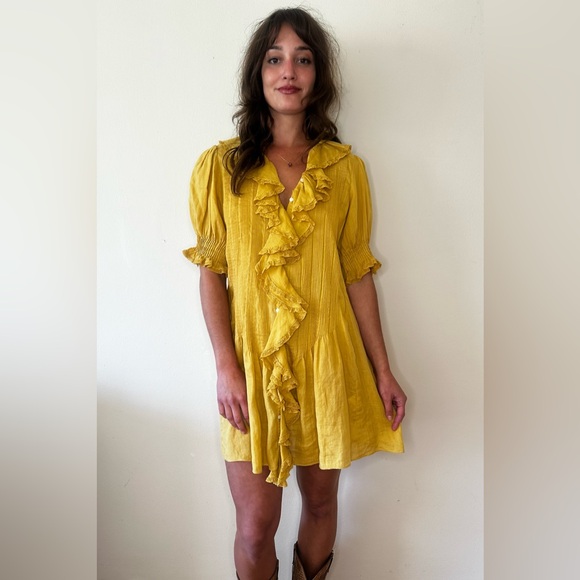 Doen mustard pintucked ruffle dress - Picture 3 of 11